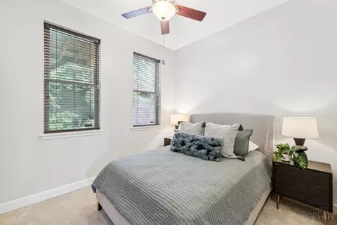 Bedroom - 2162 Gilbert Ave #A, Cincinnati, OH 45206 photo 1 of 5