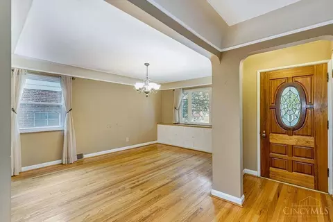 3786 Gardner Ave, Silverton, OH 45236 photo 6