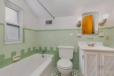 3786 Gardner Ave, Silverton, OH 45236 photo 19