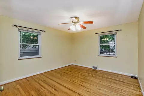 3786 Gardner Ave, Silverton, OH 45236 photo 12