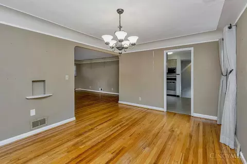 3786 Gardner Ave, Silverton, OH 45236 photo 8