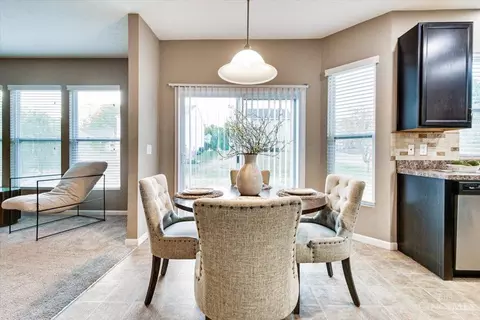 940 Ellson Rd, Cincinnati, OH 45245 photo 8