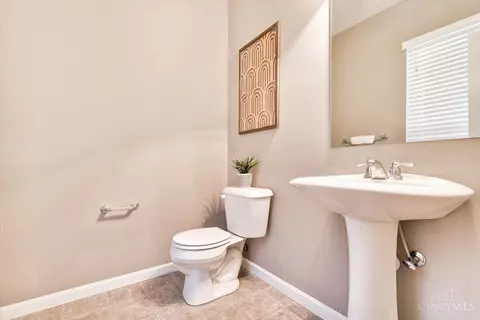 940 Ellson Rd, Cincinnati, OH 45245 photo 14