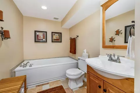 3958 Durango Green Dr, Cleves, OH 45002 photo 33