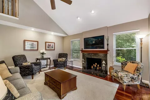 3958 Durango Green Dr, Cleves, OH 45002 photo 8