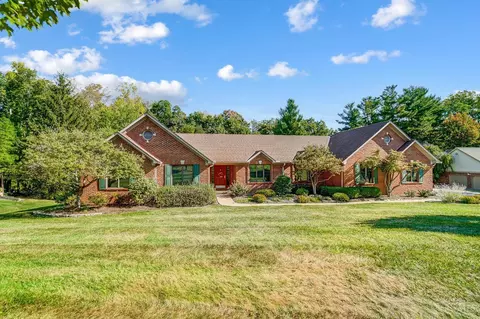 6644 Powner Farm Dr, Cincinnati, OH 45248