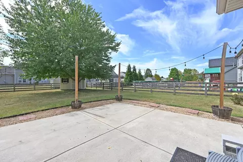 Exterior - 348 Rawling Dr, Harrison, OH 45030 photo 5 of 11