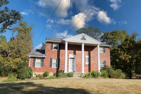 7401 Sheed Rd, Colerain Twp, OH 45247