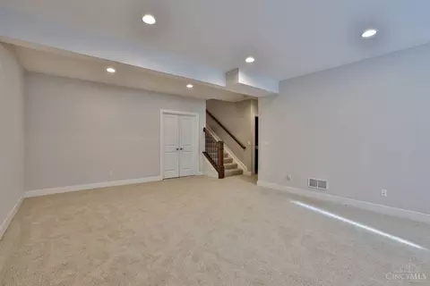 5826 Springview Cir, Mason, OH 45040 photo 33