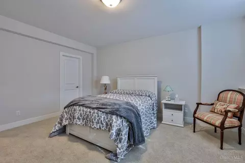 5826 Springview Cir, Mason, OH 45040 photo 32