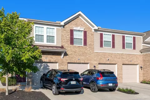 7905 Oakbridge Way, Cincinnati, OH 45248