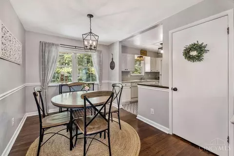 Dining - 4184 Clearpoint Dr, Cincinnati, OH 45247 photo 2 of 3