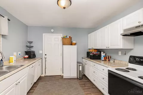 6547 Coffey St, Cincinnati, OH 45230 photo 8