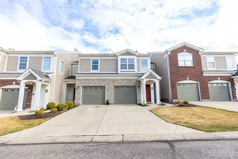 5406 Scarletoak Dr #23E, Cincinnati, OH 45239