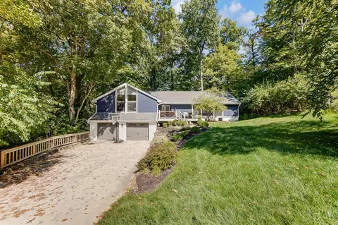 6936 Royalgreen Dr, Cincinnati, OH 45244 photo 2