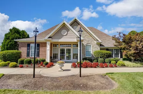 Exterior - 951 Crossing Pointe, Cincinnati, OH 45231 photo 14 of 16