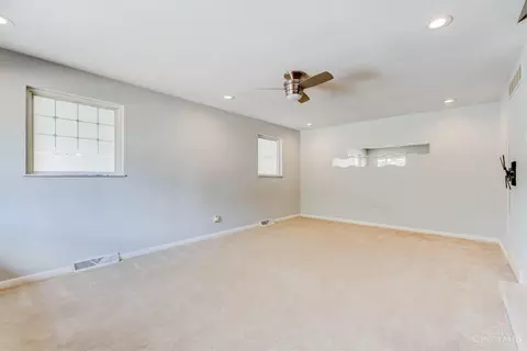 Living - 8991 Eldora Dr, Cincinnati, OH 45236 photo 1 of 7