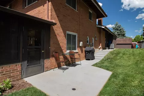 Exterior - 8991 Eldora Dr, Cincinnati, OH 45236 photo 7 of 14