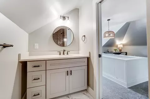 Bath - 6504 Iris Ave, Cincinnati, OH 45213 photo 7 of 8