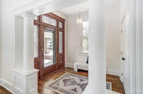 Entry Way - 6504 Iris Ave, Cincinnati, OH 45213 photo 1 of 5