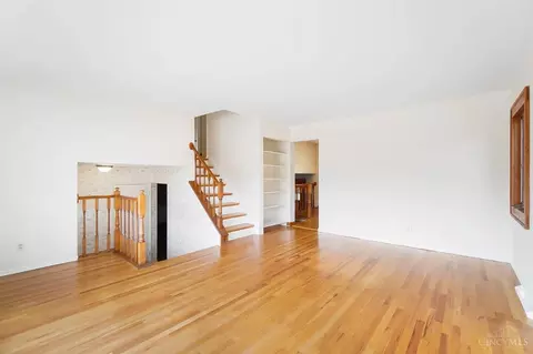 8409 Jonfred Ct, Cincinnati, OH 45231 photo 9