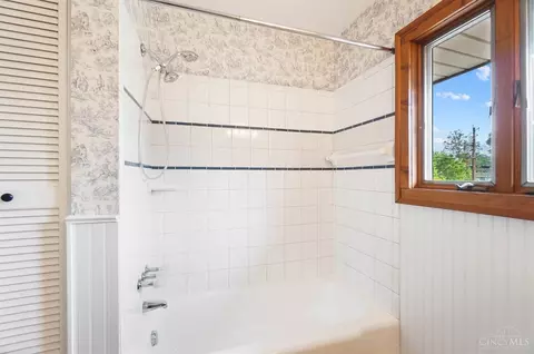 8409 Jonfred Ct, Cincinnati, OH 45231 photo 24