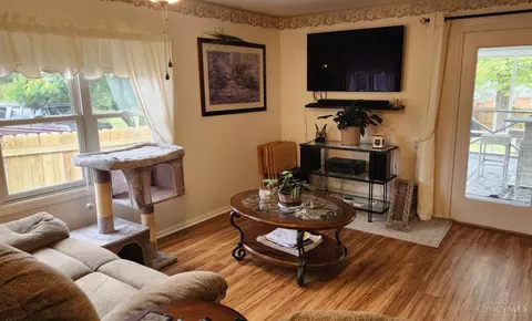 541 Main St, Williamsburg, OH 45176 photo 6