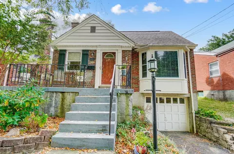 6237 Fairhurst Ave, Cincinnati, OH 45213