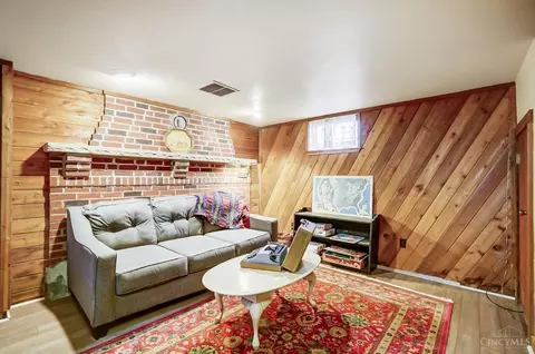 6237 Fairhurst Ave, Cincinnati, OH 45213 photo 23