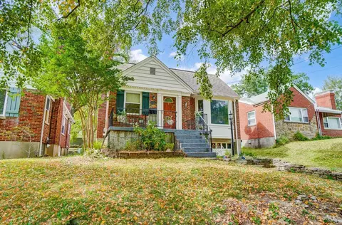 6237 Fairhurst Ave, Cincinnati, OH 45213 photo 2