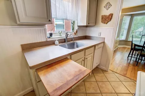 6237 Fairhurst Ave, Cincinnati, OH 45213 photo 13