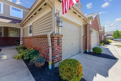 6680 Adena Cir, Hamilton Township, OH 45039 photo 3