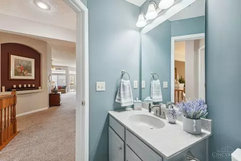 6680 Adena Cir, Hamilton Township, OH 45039 photo 27