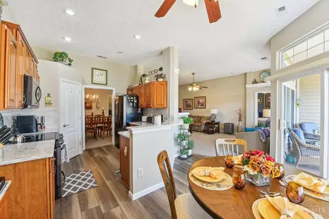 6680 Adena Cir, Hamilton Township, OH 45039 photo 13