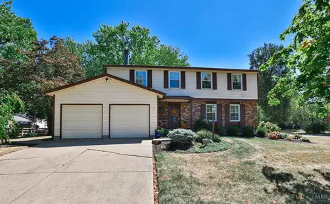 4576 Brookview Dr, Batavia, OH 45103