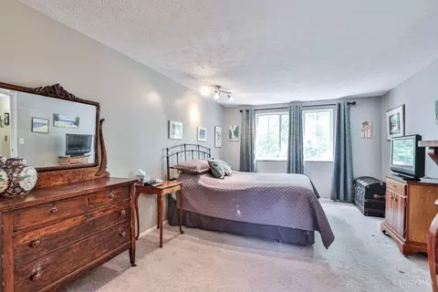 Bedroom - 4576 Brookview Dr, Batavia, OH 45103 photo 1 of 3