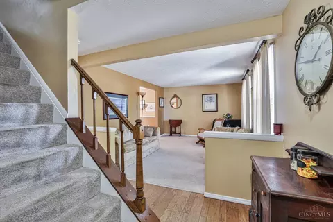 Entry Way - 4576 Brookview Dr, Batavia, OH 45103 photo 1 of 2