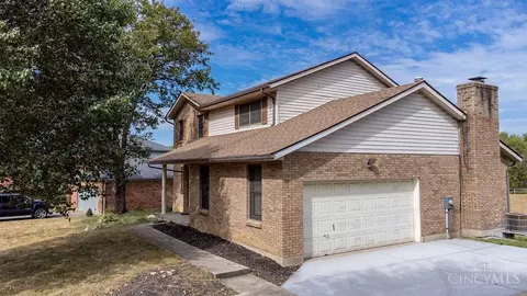 7418 Hollywood Dr, West Chester, OH 45069