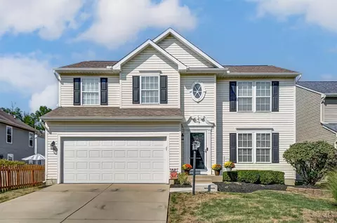 182 Indian Pointe Dr, Hamilton Township, OH 45039