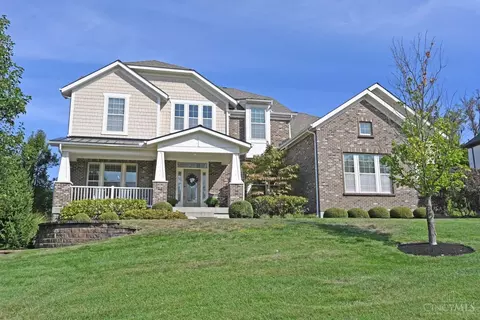 8526 Ivy Trails Dr, Cincinnati, OH 45244