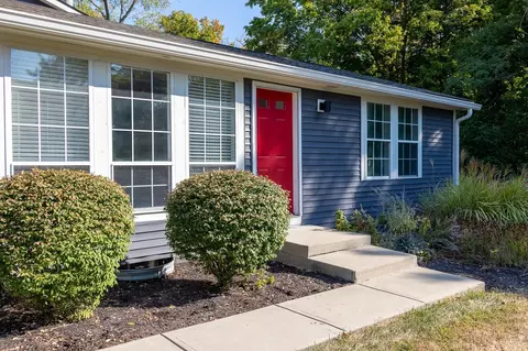 2787 Harbor Dr, Maineville, OH 45039