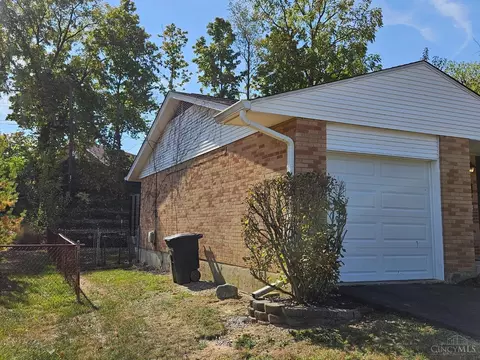 9054 Tag Dr, Cincinnati, OH 45231 photo 32