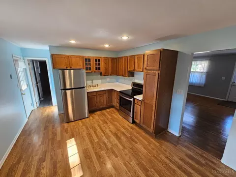 9054 Tag Dr, Cincinnati, OH 45231 photo 5