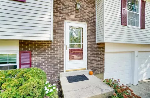 Exterior - 6578 Knottypine Dr, Cincinnati, OH 45230 photo 2 of 9