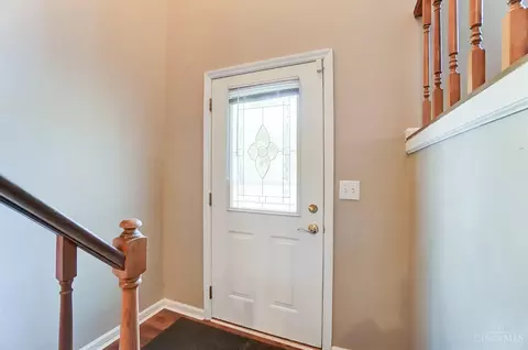 Entry Way - 6578 Knottypine Dr, Cincinnati, OH 45230 photo 1 of 3