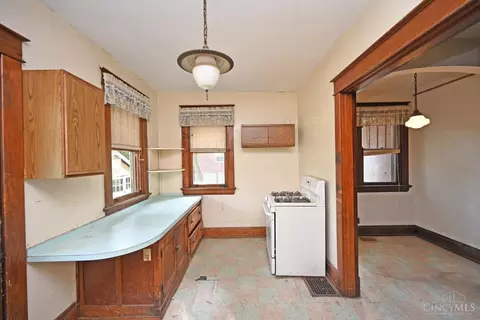 6106 Plainfield Rd, Cincinnati, OH 45213 photo 35