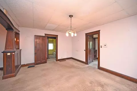 6106 Plainfield Rd, Cincinnati, OH 45213 photo 28