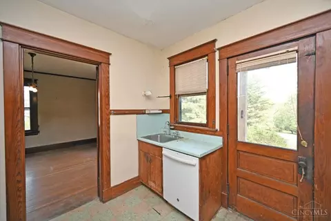 6106 Plainfield Rd, Cincinnati, OH 45213 photo 36
