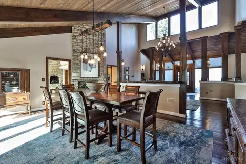 Dining - 548 Rollingrock Ln, Cincinnati, OH 45255 photo 3 of 5