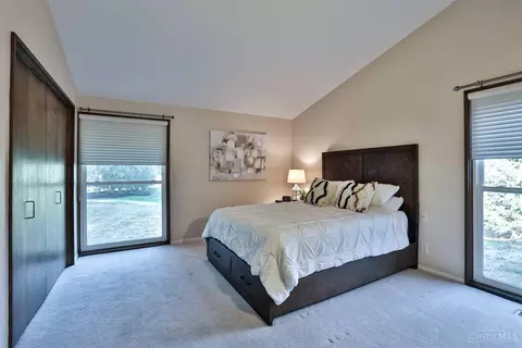 Bedroom - 548 Rollingrock Ln, Cincinnati, OH 45255 photo 3 of 8